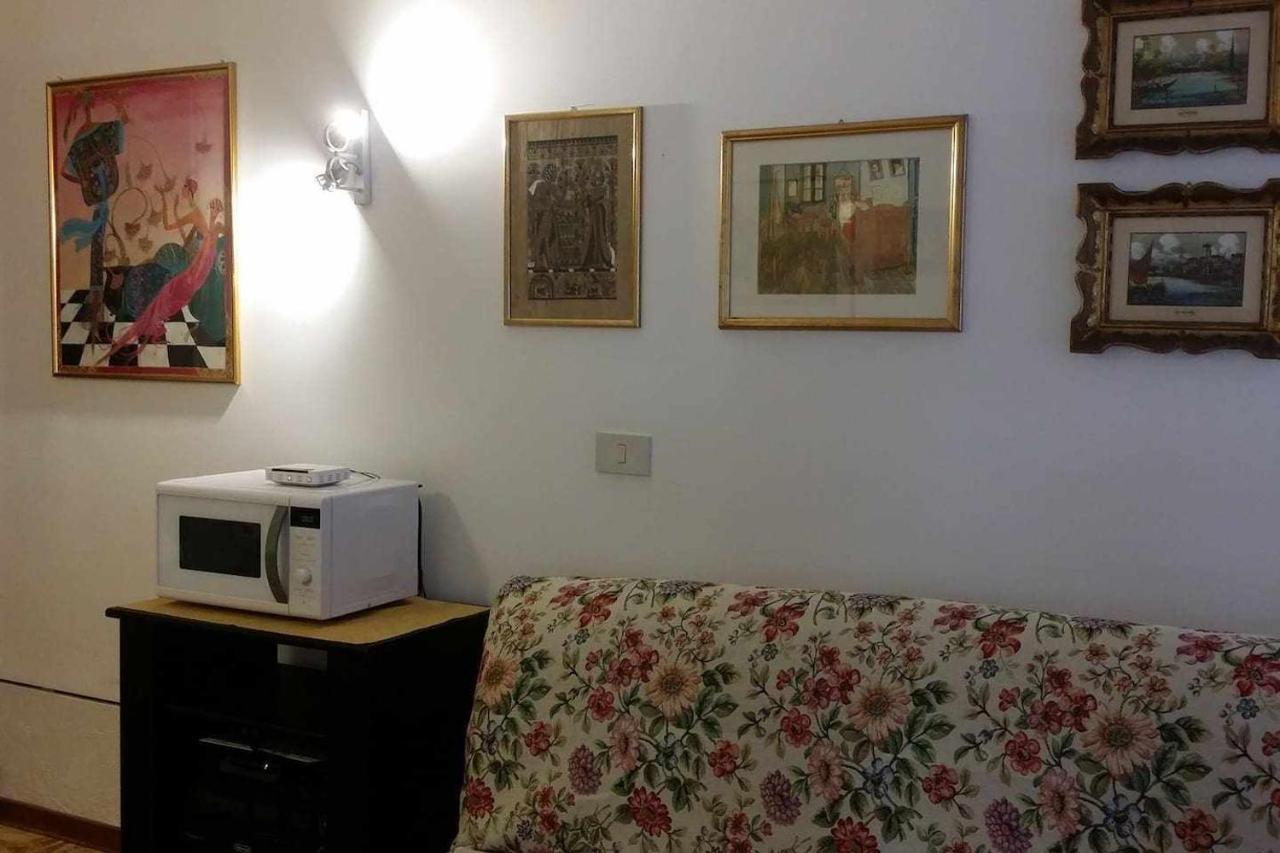 In The Heart Of Venice Free Internet Bagian luar foto