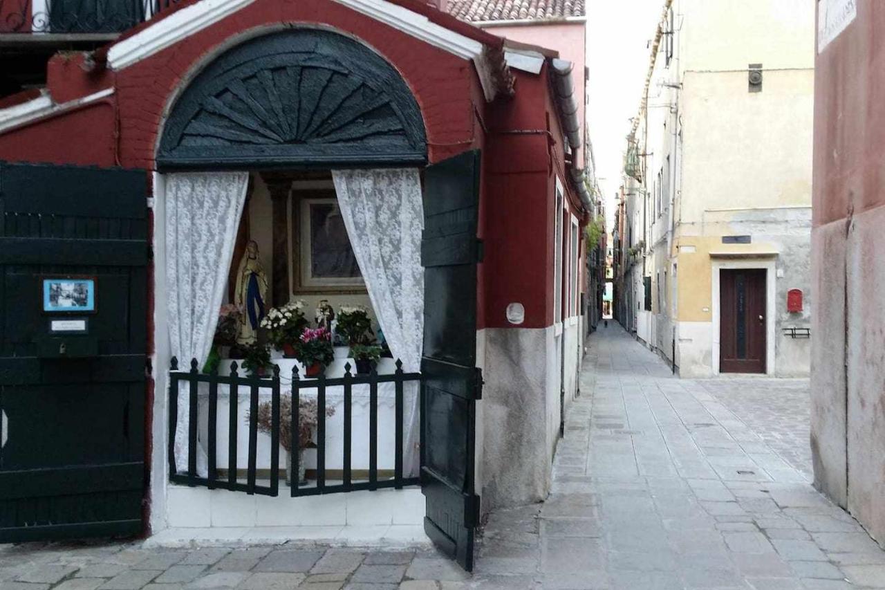 In The Heart Of Venice Free Internet Bagian luar foto